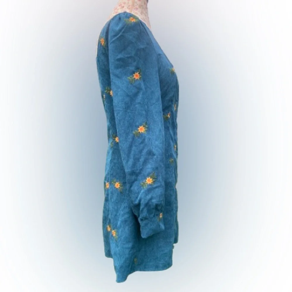 CIDER Flower dress - Picture 2 of 4